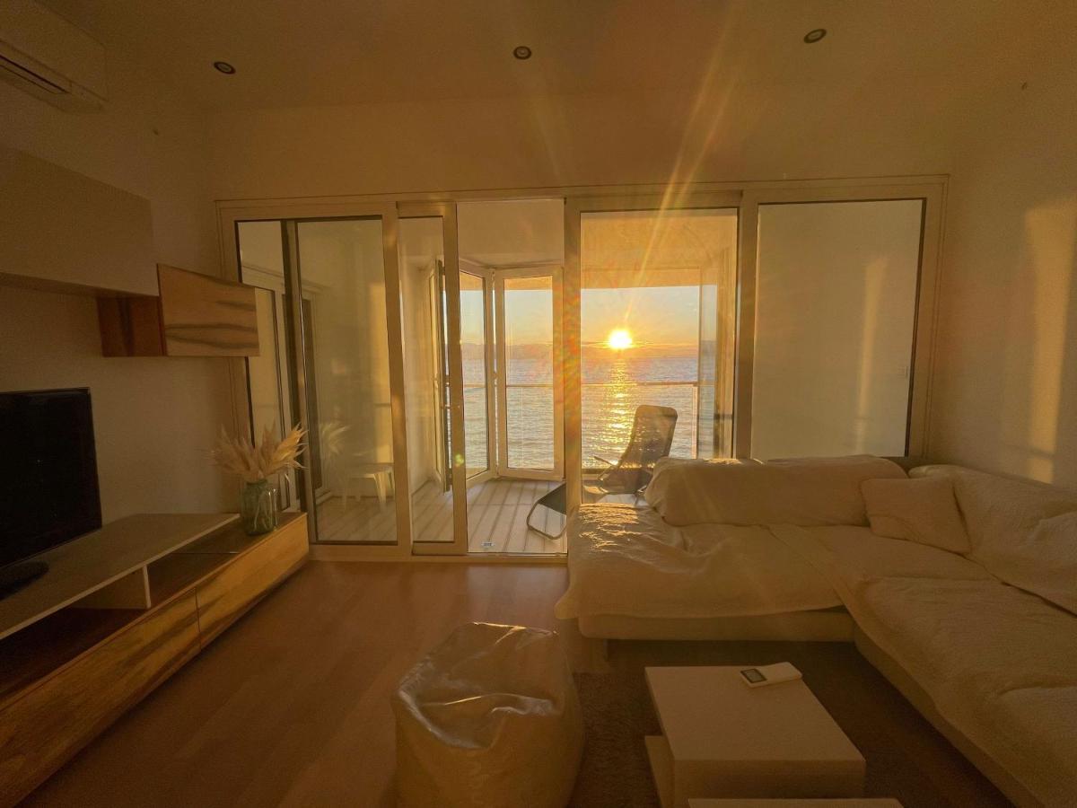 Appartement First Row To The Sea à Opatija Extérieur photo